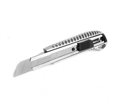 Нож с отломным лезвием 18 мм, с металлической направляющей, противоскользящий корпус INTERTOOL HT-0504
